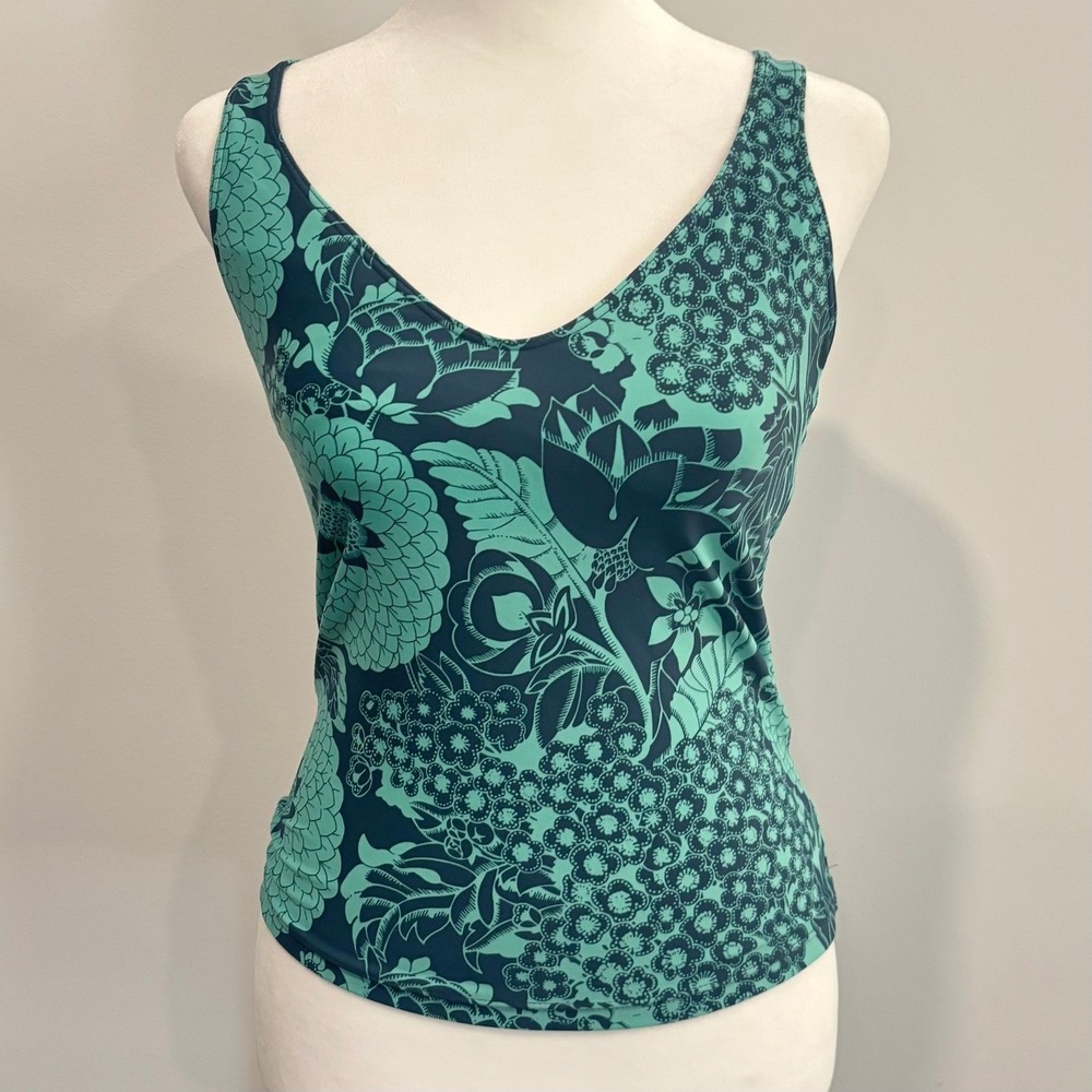 Patagonia Womens Tankini Top Small Floral Swimwear Gorpcore Tropical Beach 20621